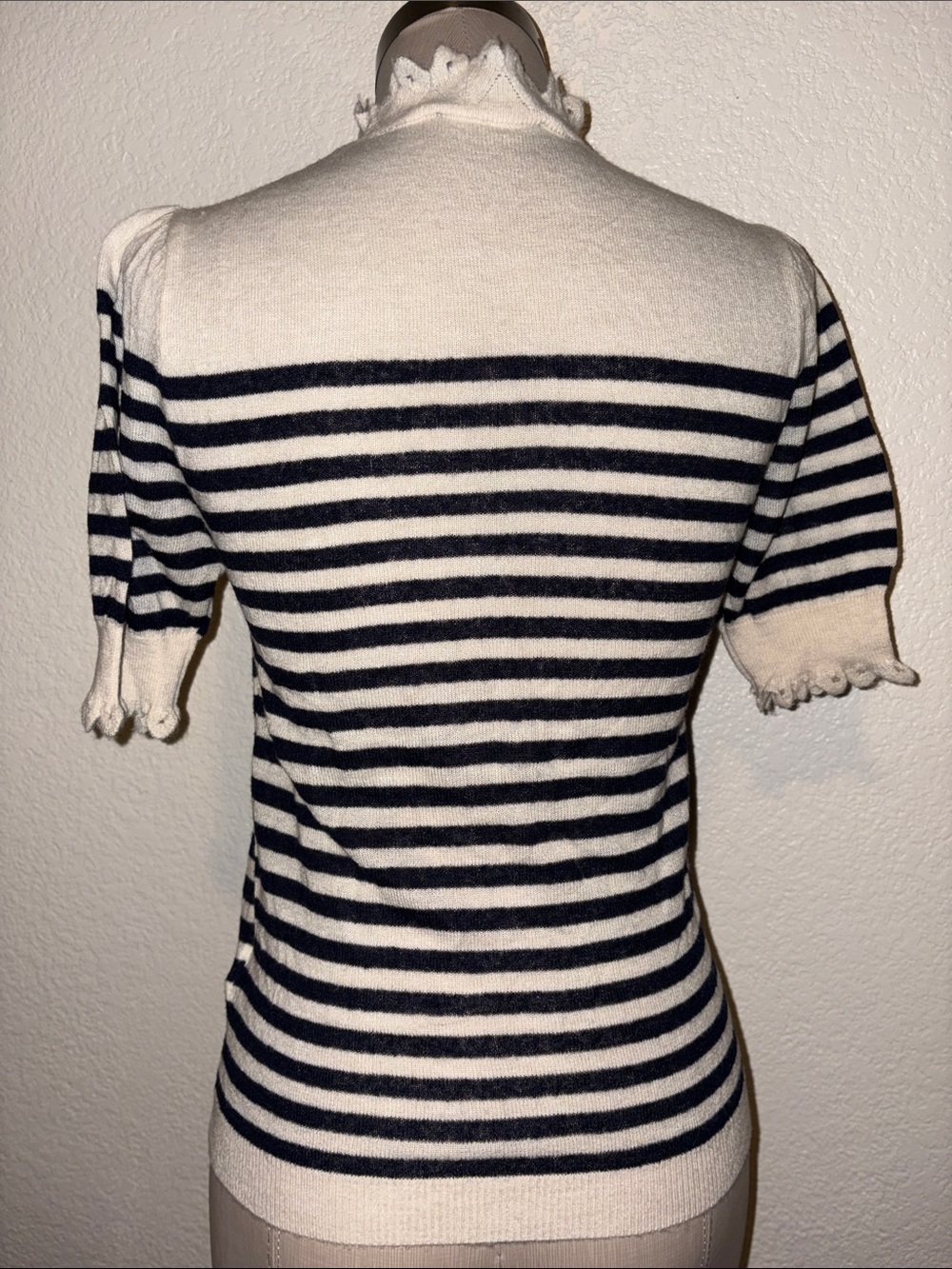 Zara Cream and Navy Striped Short-Sleeve top - Picture 5 of 9